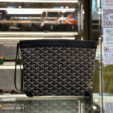 conti pouch goyard|goyard conti pouch.